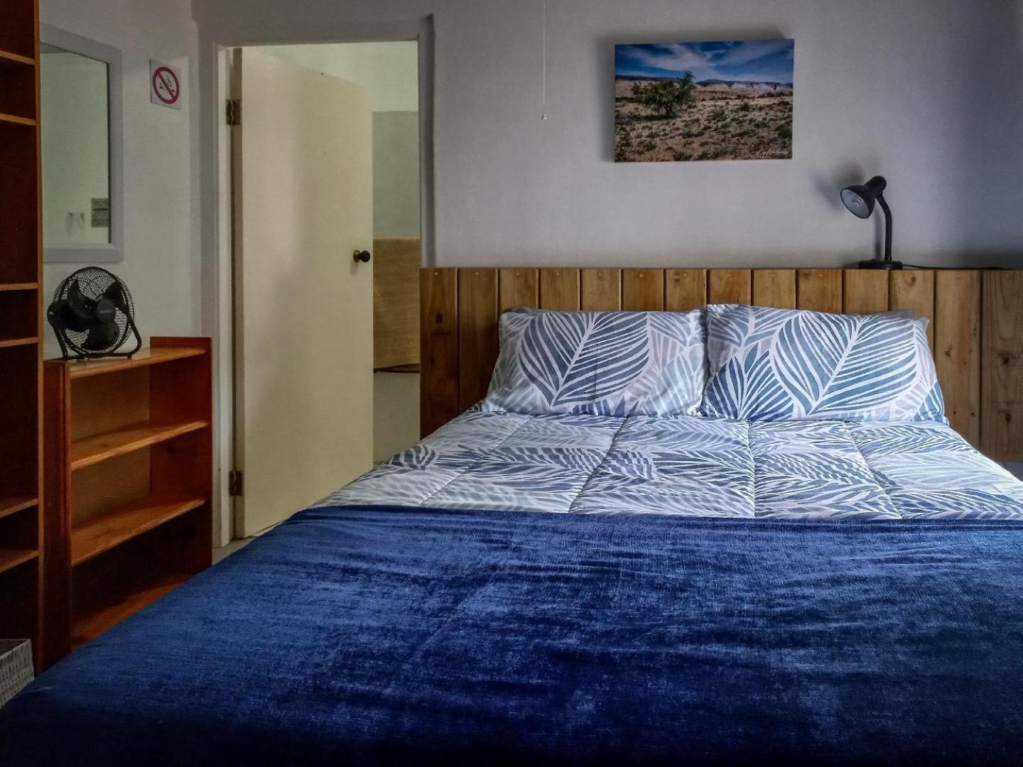 18 On Mark Willowmore Habitación foto