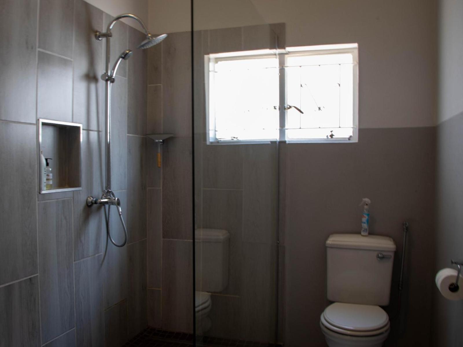 18 On Mark Willowmore Habitación foto